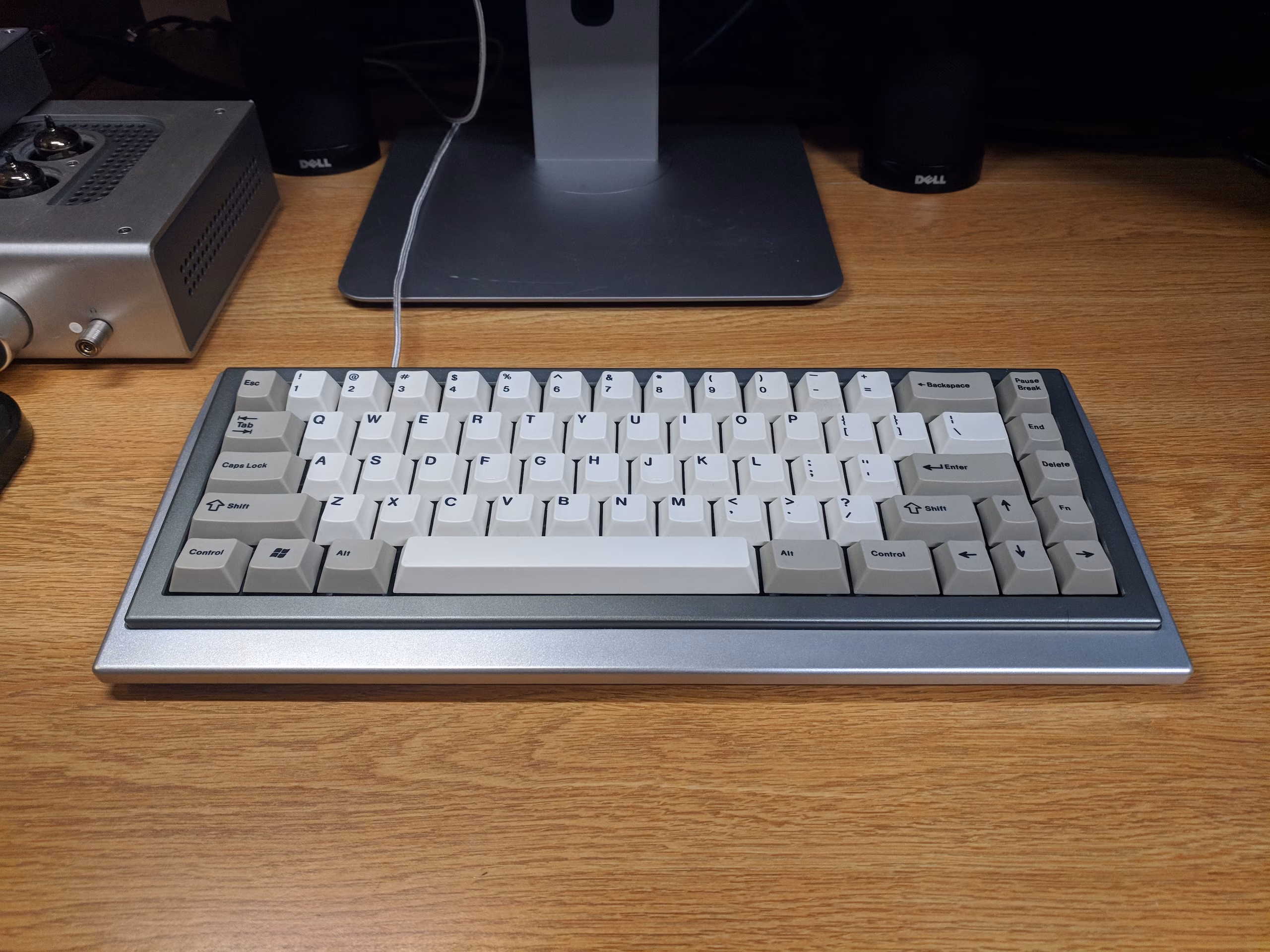 Arc desk 02