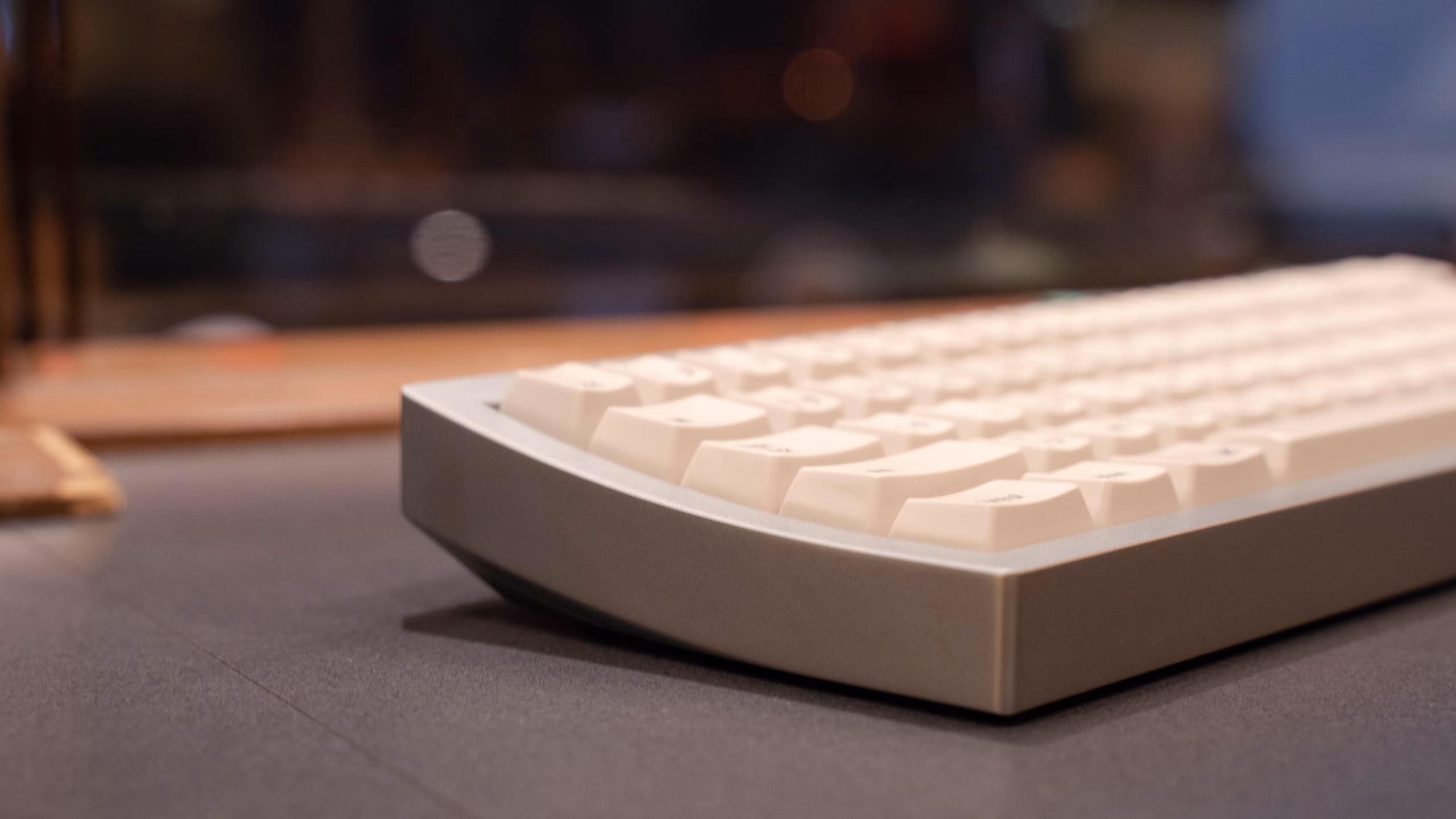 Lunar side front