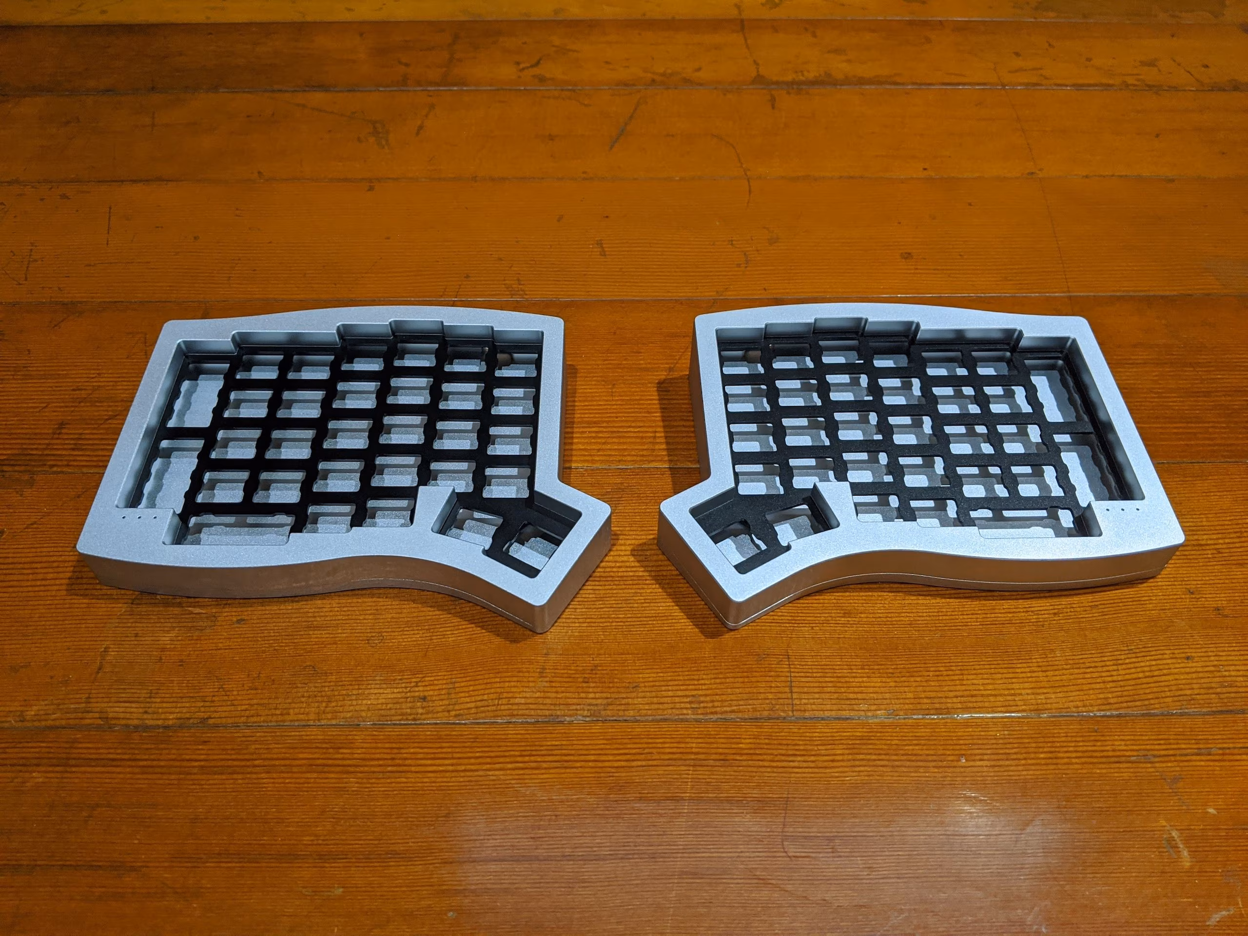 Orbit silver front